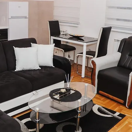 Stan Na Dan - Bella Apartment *