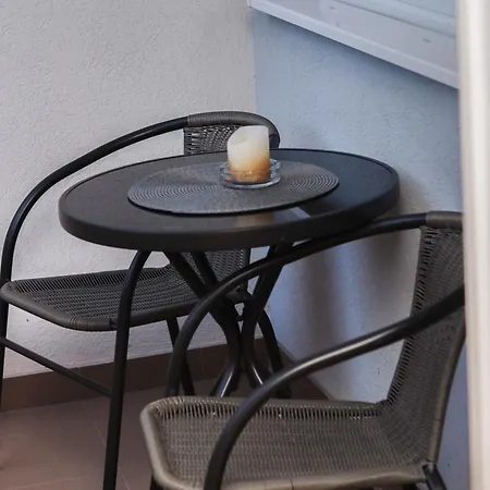 Stan Na Dan - Bella *